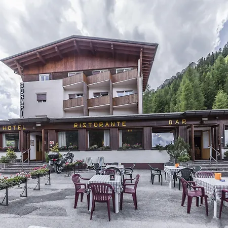 Sorapiss Hotel